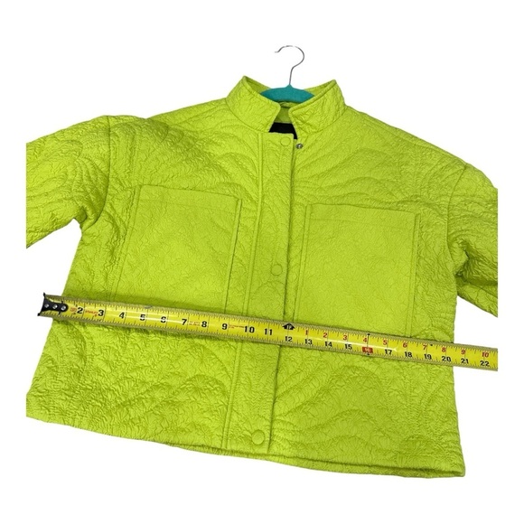 7 FOR ALL MANKIND Quilted Cropped Jacket Women’s size S Moss Green NWT - Picture 9 of 11